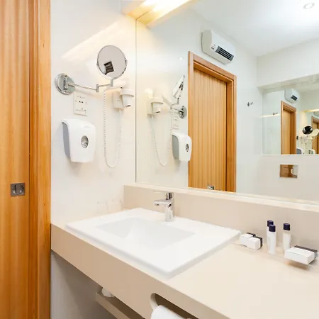 里奥滨海酒店 拉哥斯