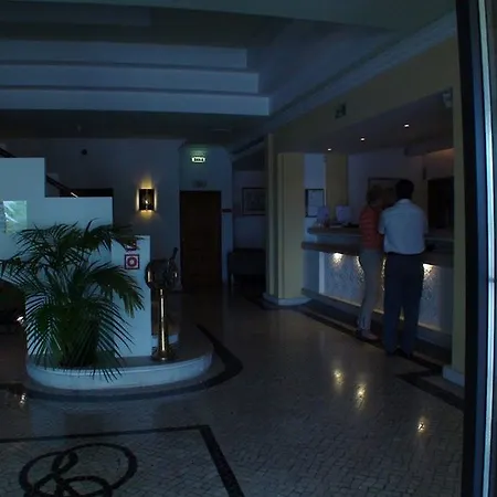 里奥滨海酒店 4*