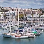 Marina Rio מלון לאגוּ‏ש