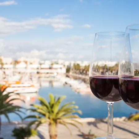 Marina Rio Hotel 4*
