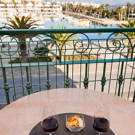 Ξενοδοχείο Marina Rio 4*