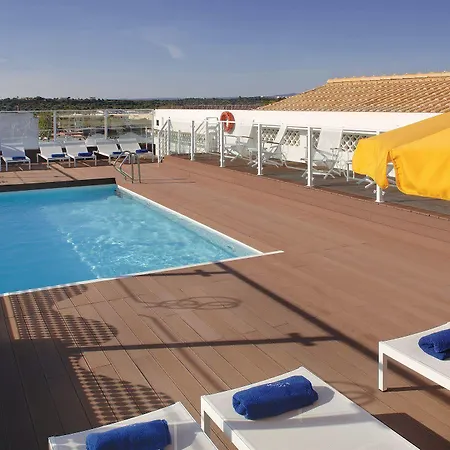 Marina Rio Hotel